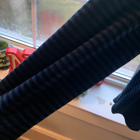 T by Talbots cowl neck sweater. - Picture 2 of 5